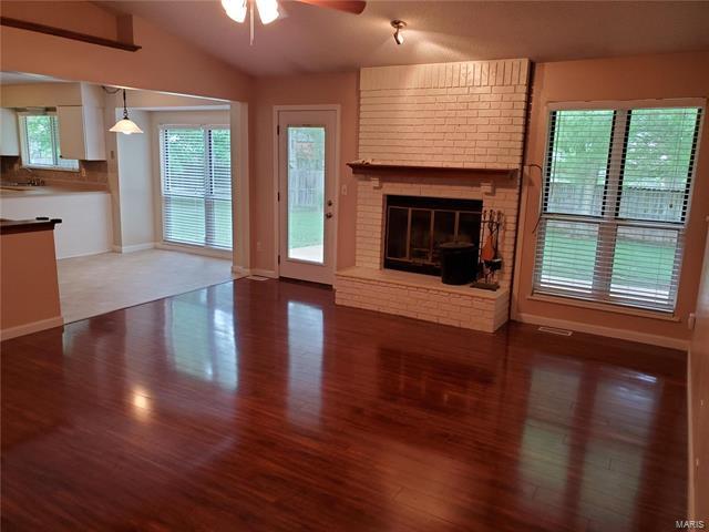 Building Photo - 591 Prairie Home Dr