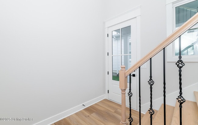 Building Photo - 6100 Passionflower Dr