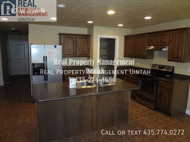 Building Photo - 717 W 350 N