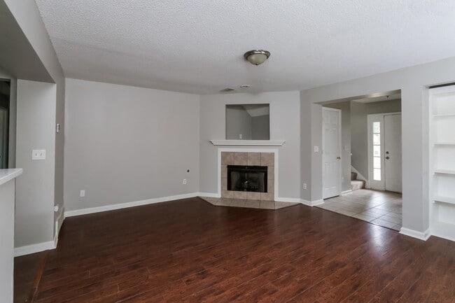 Building Photo - 5414 Maiden Grass Dr