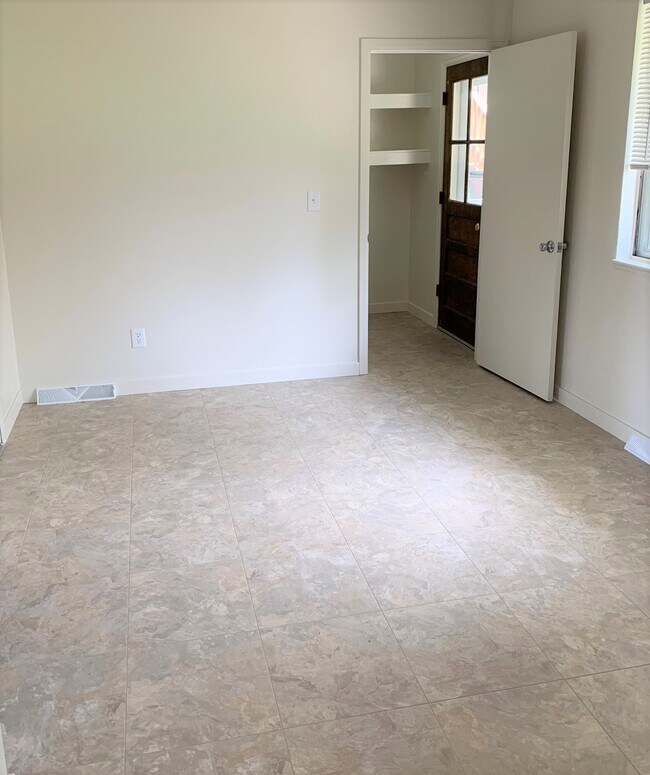Foto del edificio - 837 Torrey St