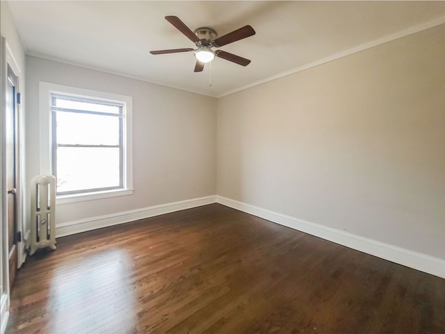 Foto del edificio - 5069 N Wolcott Ave
