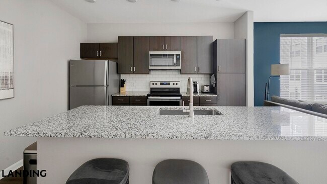 Building Photo - 16346 Lydia Hill Dr