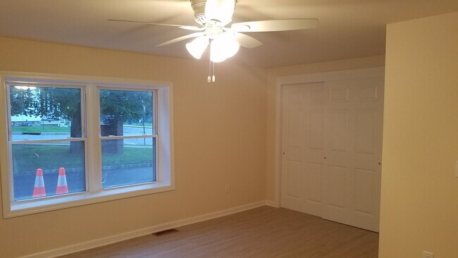 Dormitorio - 90 Washington Ave