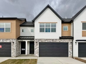 Building Photo - 2720 W 2775 N