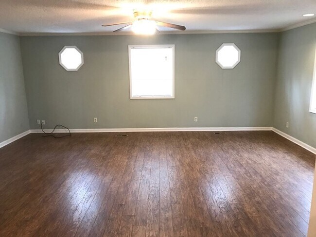 Building Photo - Quiet 3BR in Watkinsville