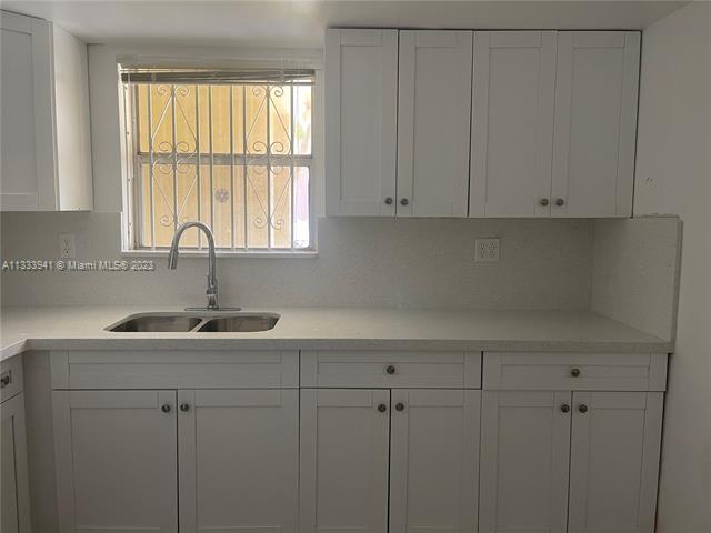 Foto del edificio - 20 NW 87th Ave