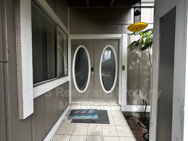 Photo - 651 Tam Ct House