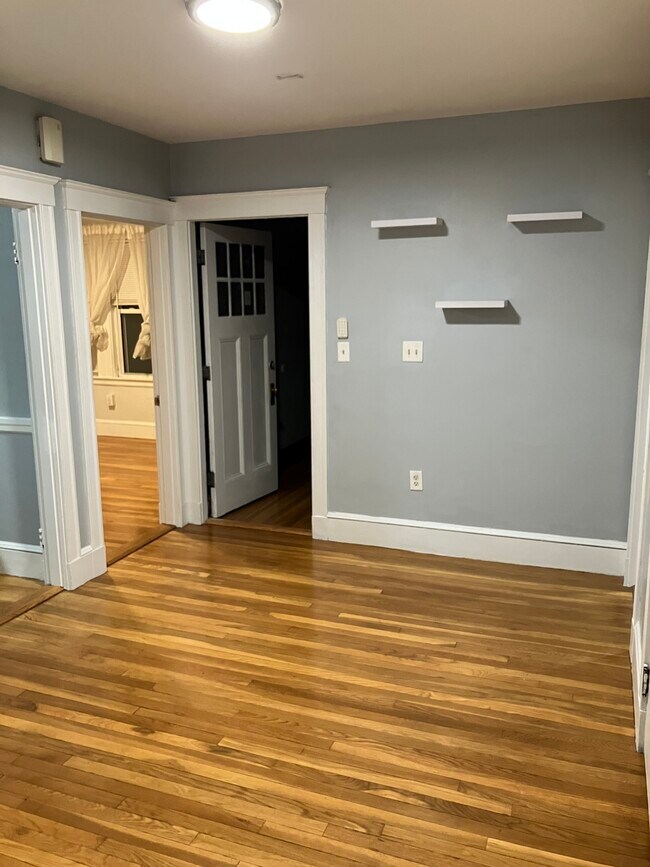 Foto del edificio - 11 Gene St