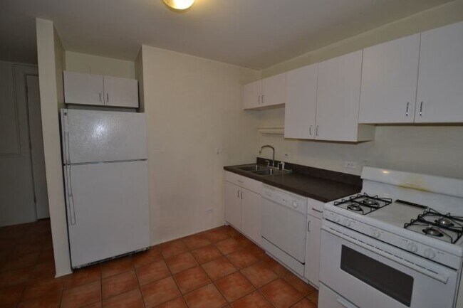Foto del edificio - 2142 N Halsted St