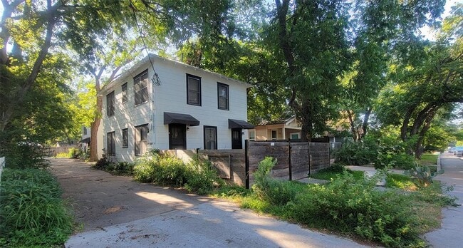 Building Photo - 4302 Avenue G