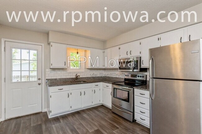 Foto del edificio - 2537 NW 17th St