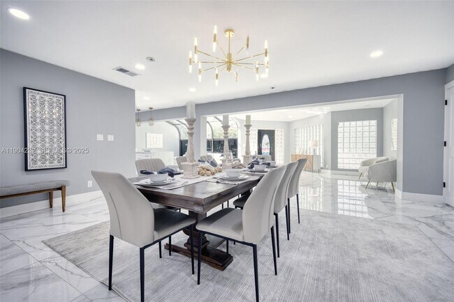 Foto del edificio - 1030 SW 14th Terrace