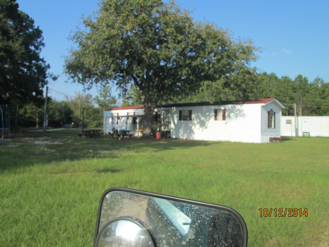 Primary Photo - Newly Renovated - 104 Bridgeside Dr