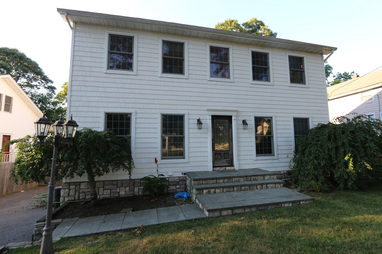 Front of home - 41 Bellecrest Ave