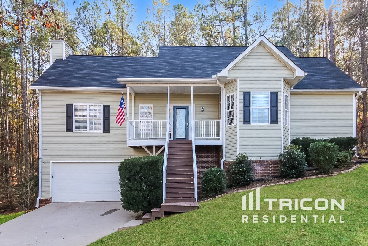 Primary Photo - 3029 Lakeview Pkwy Villa Rica GA