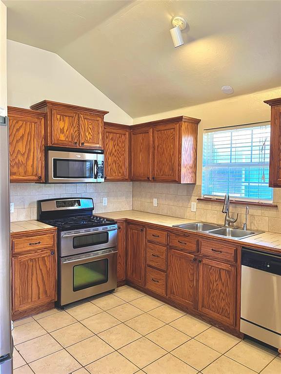 Foto del edificio - 929 Eagle Cliff Dr