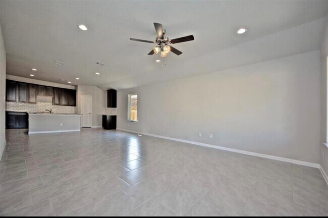 Foto del edificio - 7535 Keystone Blossom Trl