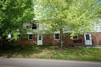 Building Photo - 19 Byard St
