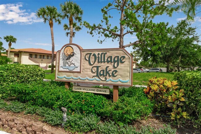 Building Photo - 5224 Lake Village Dr