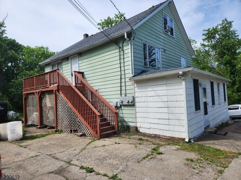 Primary Photo - 22 Davis Rd