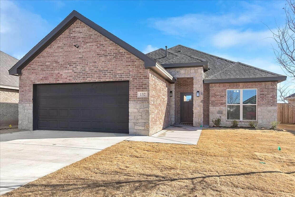 132 Calvin Dr, Wolfforth, TX 79382 House Rental in Wolfforth, TX