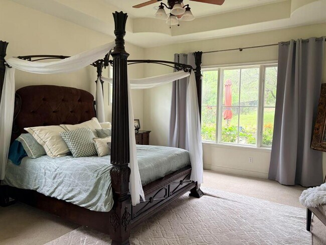 Foto del edificio - 1603 Las Entradas Dr