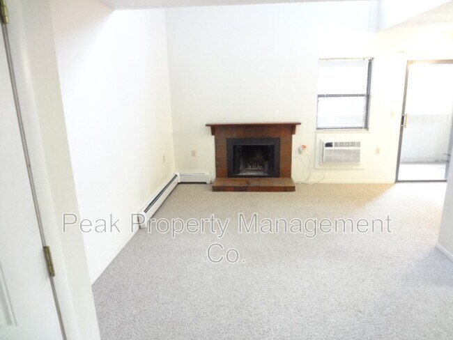 Foto del edificio - 512 E Monroe Dr