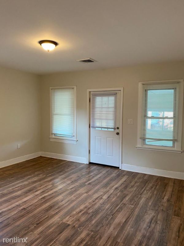 Building Photo - 3 br, 1 bath House - 121 Elizabeth Ave