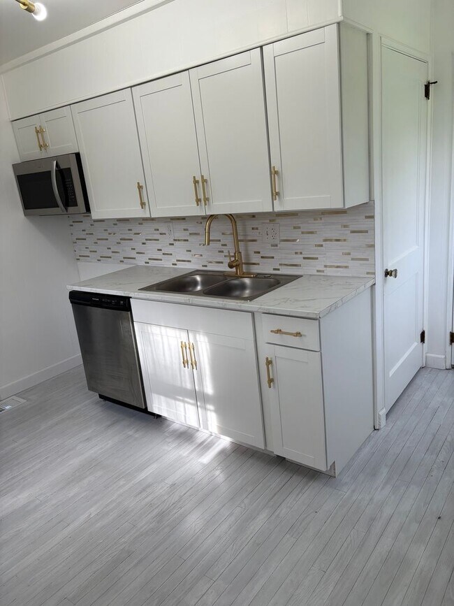 Foto del edificio - Two Bedroom House