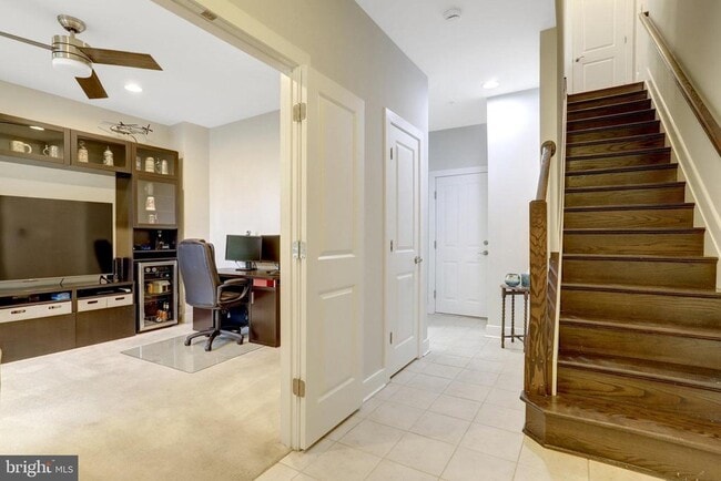 Building Photo - 2004 Potomac Ave