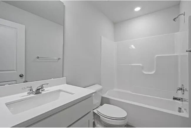 Building Photo - 183 Ivy Vine Wy
