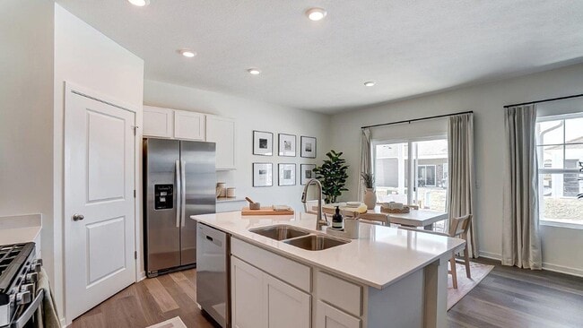 Foto del edificio - 406 Emily Dr