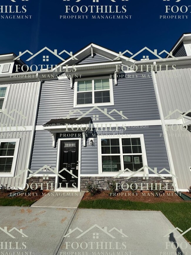 Building Photo - 1655 E Greenville St