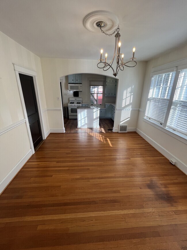 Foto del edificio - 1209 Elm Ave