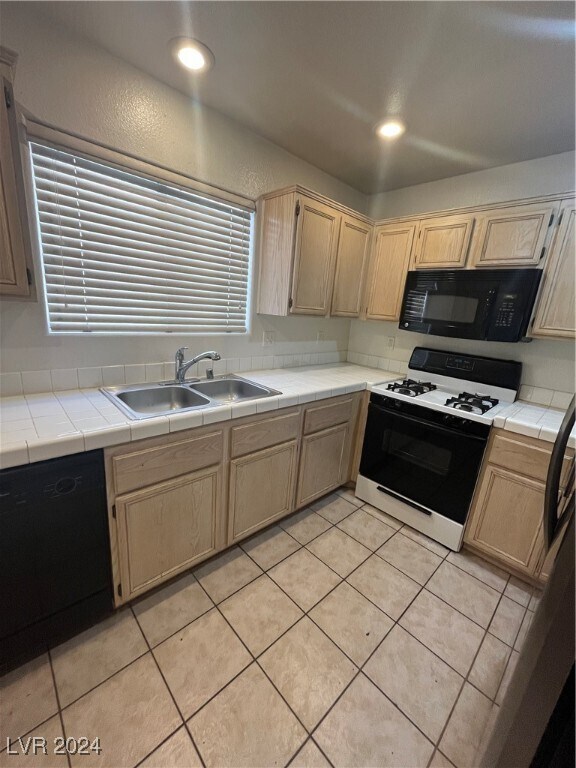 Foto del edificio - 5409 Overland Express St