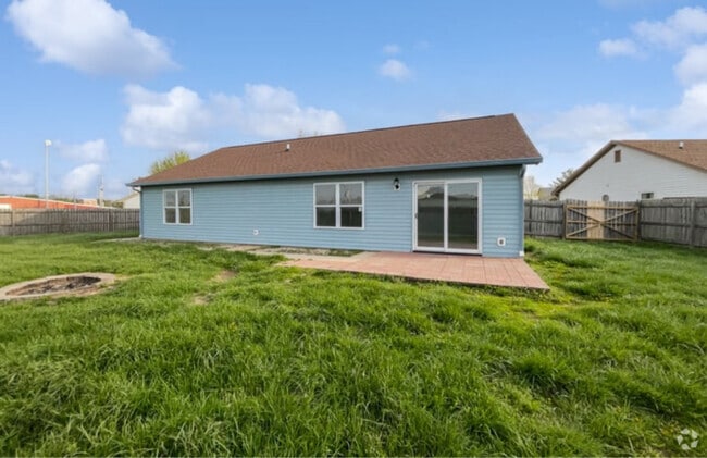 Building Photo - 491 Westview Dr