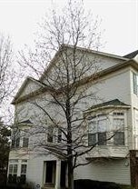 End Unit Condo - 21130 Domain Ter