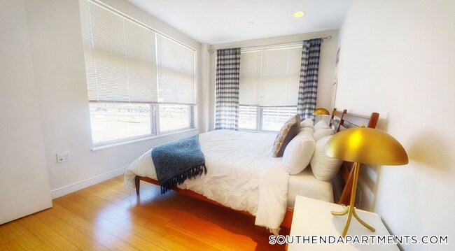 Foto del edificio - 601 Albany St