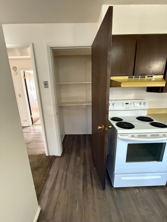 Foto del edificio - CS-1070 E 800 N