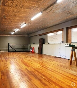 Building Photo - 2715 Cherokee St
