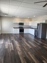 Building Photo - 6 E Water St