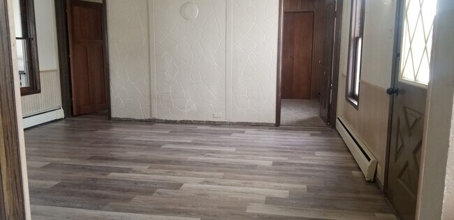Foto del edificio - 4 bedroom single family home in Wausau!