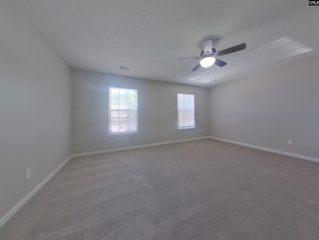 Building Photo - 225 Meyer Ln
