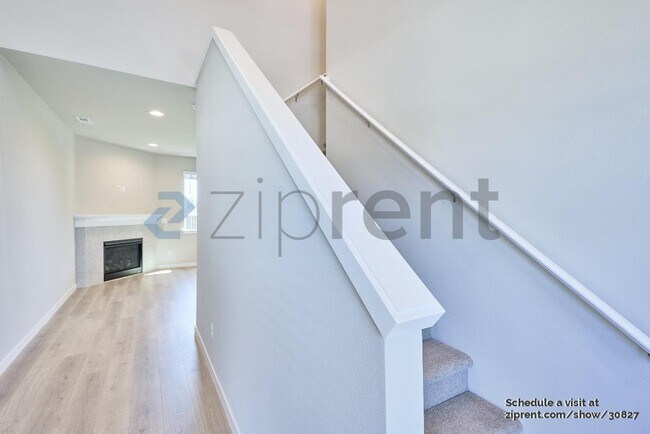 Foto del edificio - 200 N 87th Pl