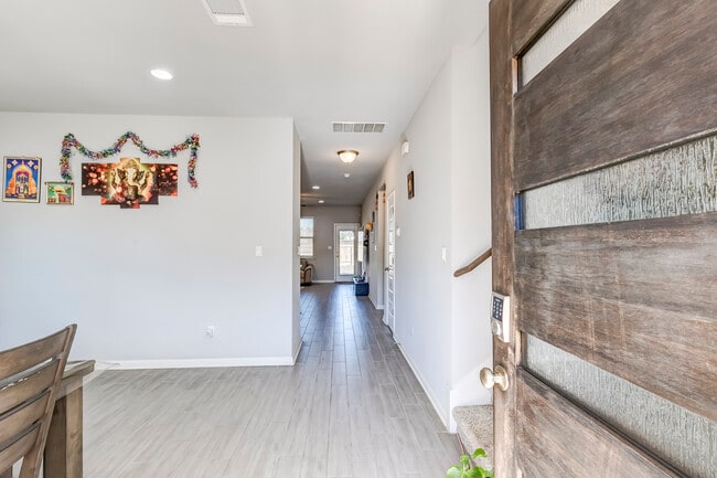 Building Photo - 2917 Birch Pk Path