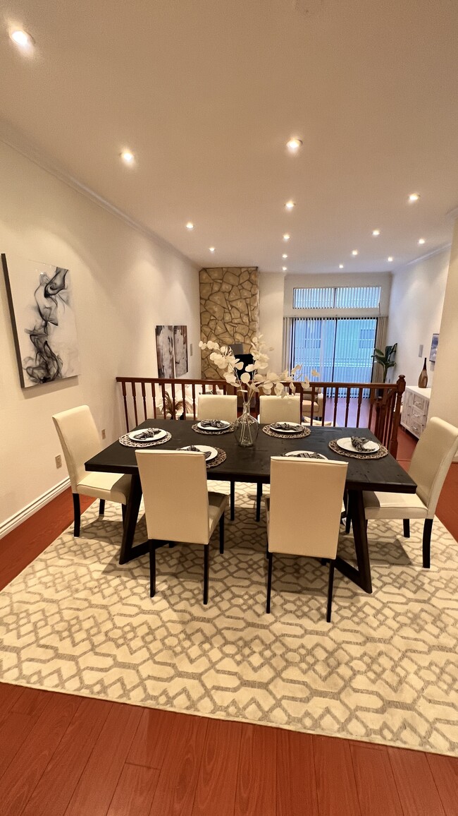 Dining Room - 1271 Stoner Ave