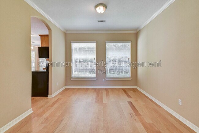 Foto del edificio - 2919 Crest Park Dr