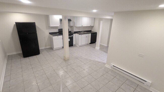 Foto del edificio - 3332 W 38th St