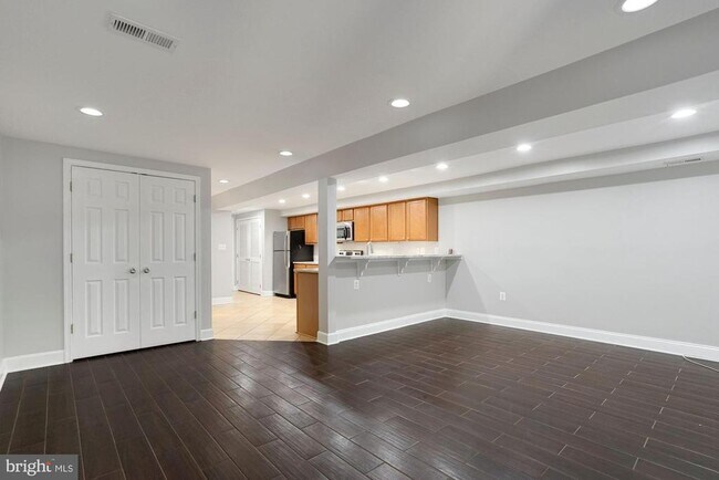 Foto del edificio - 625 Princeton Pl NW